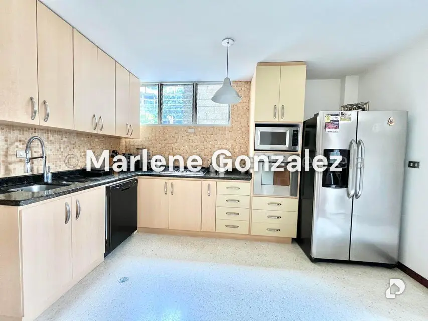 Apartamento en Las Mercedes, Caracas – 7