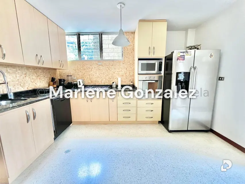 Apartamento en Las Mercedes, Caracas – 6