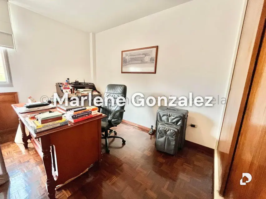 Apartamento en Las Mercedes, Caracas – 12