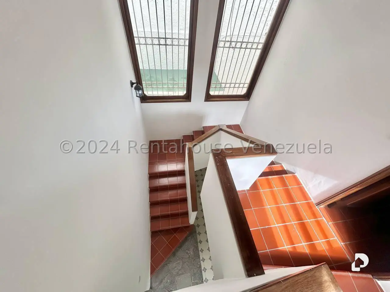 Casa en Prados del Este, Caracas – 23
