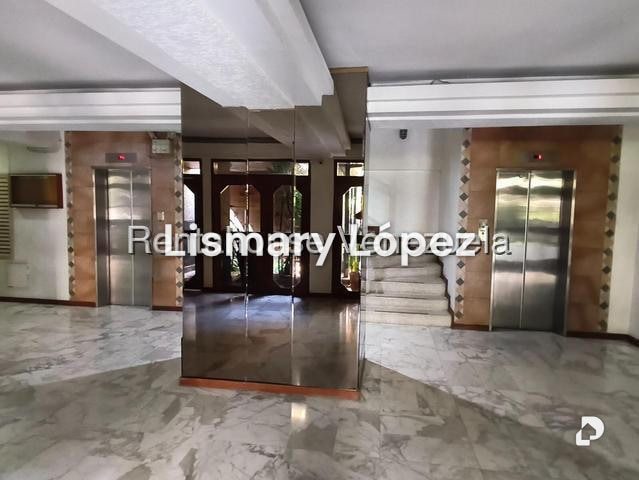 Apartamento en Santa Fe Sur, Caracas – 3