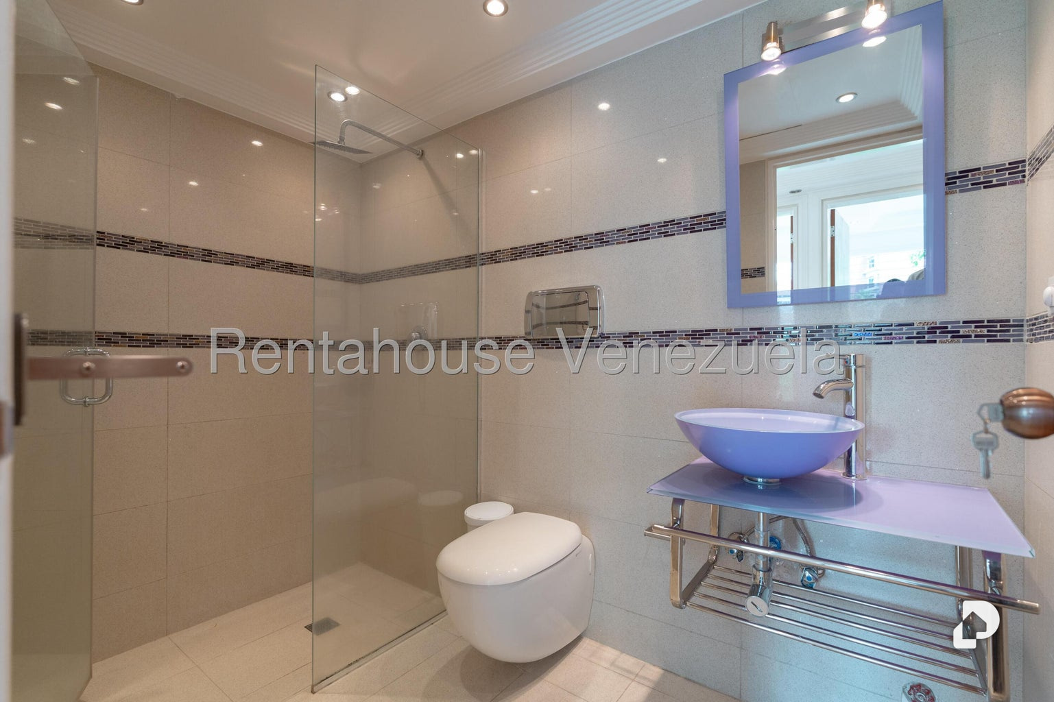 Apartamento en El Rosal, Caracas – 25
