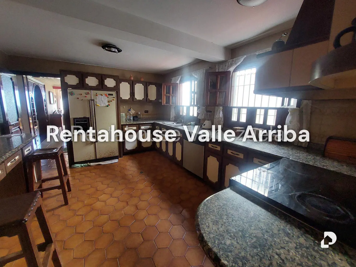 House in El Placer, Caracas – 28