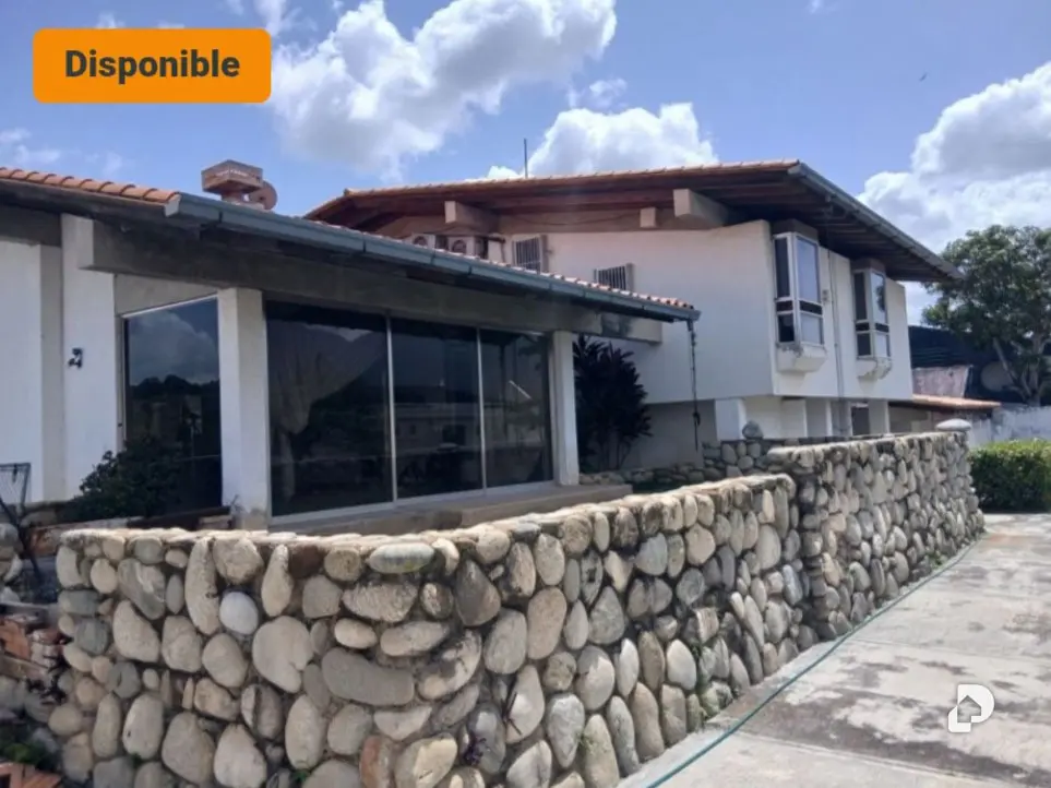 Casa en Lomas del Mirador, Caracas – 3