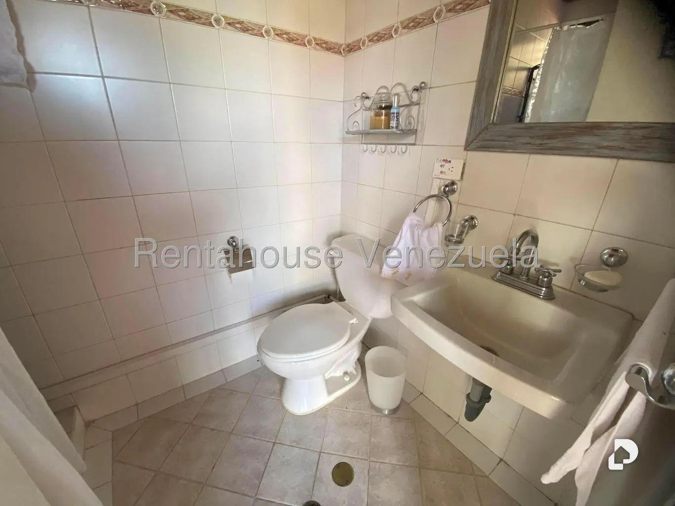 Apartamento en Los Samanes, Caracas – 24