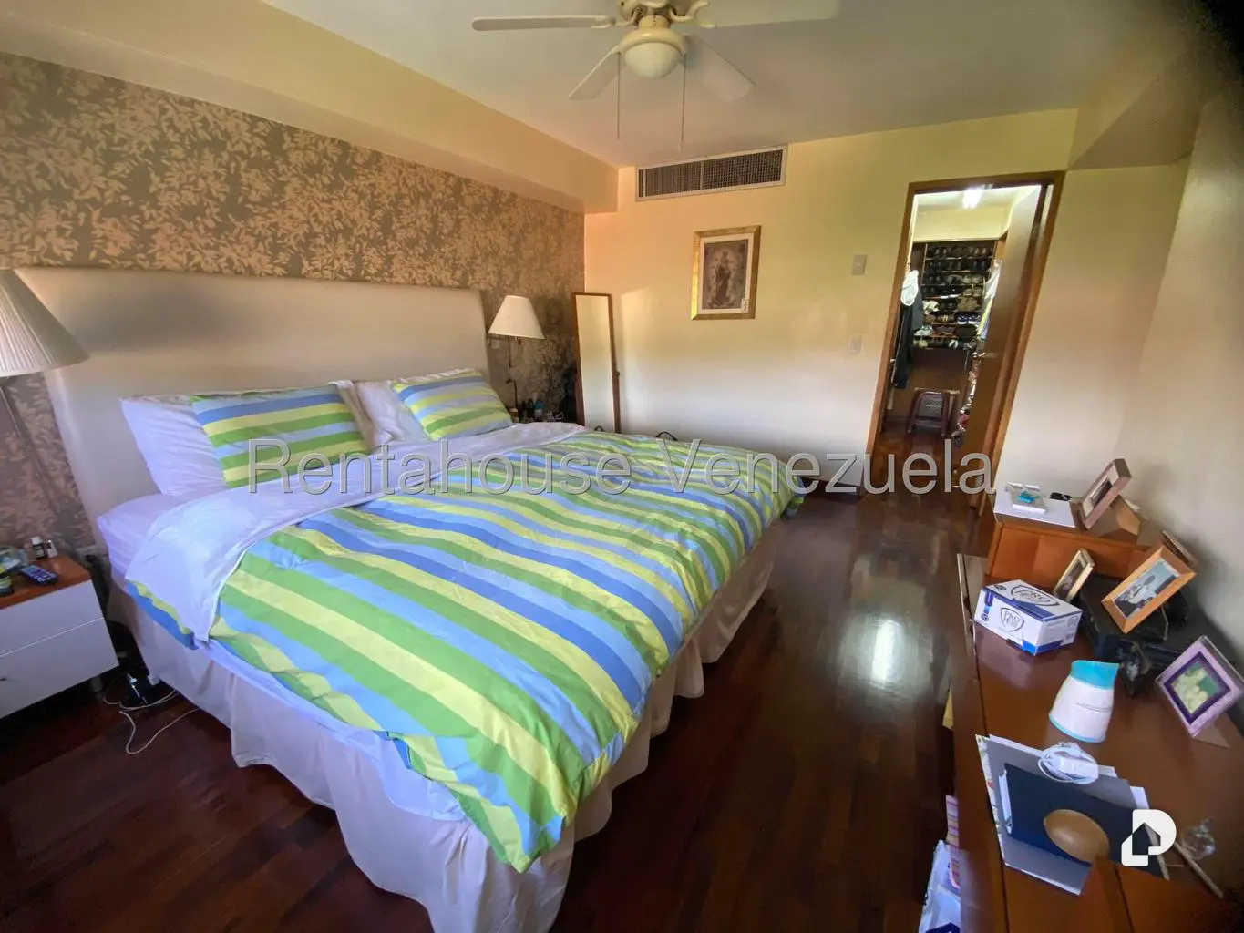 Apartamento en Los Samanes, Caracas – 12