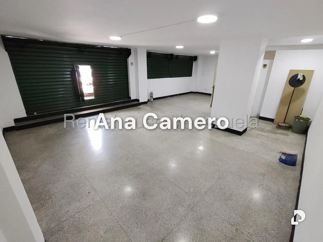 Local comercial en Montecristo, Caracas – 2