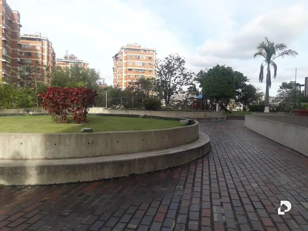Apartamento en Colinas de Quinta Altamira, Caracas – 14