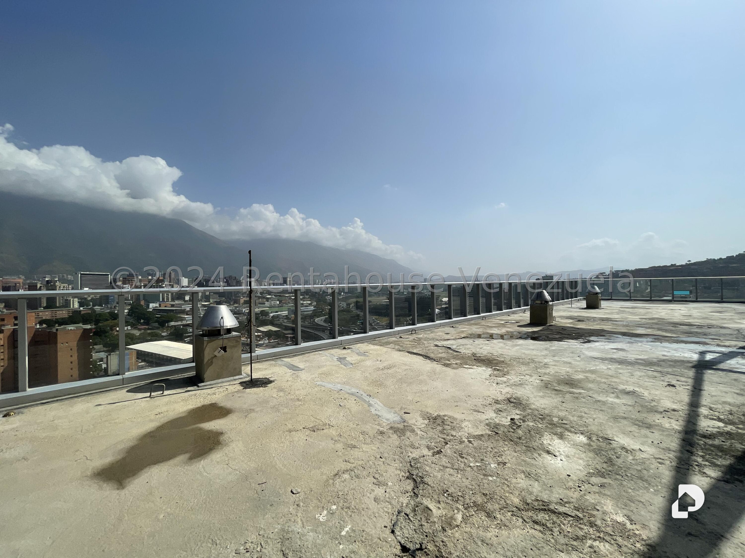 Local comercial en Las Mercedes, Caracas – 10