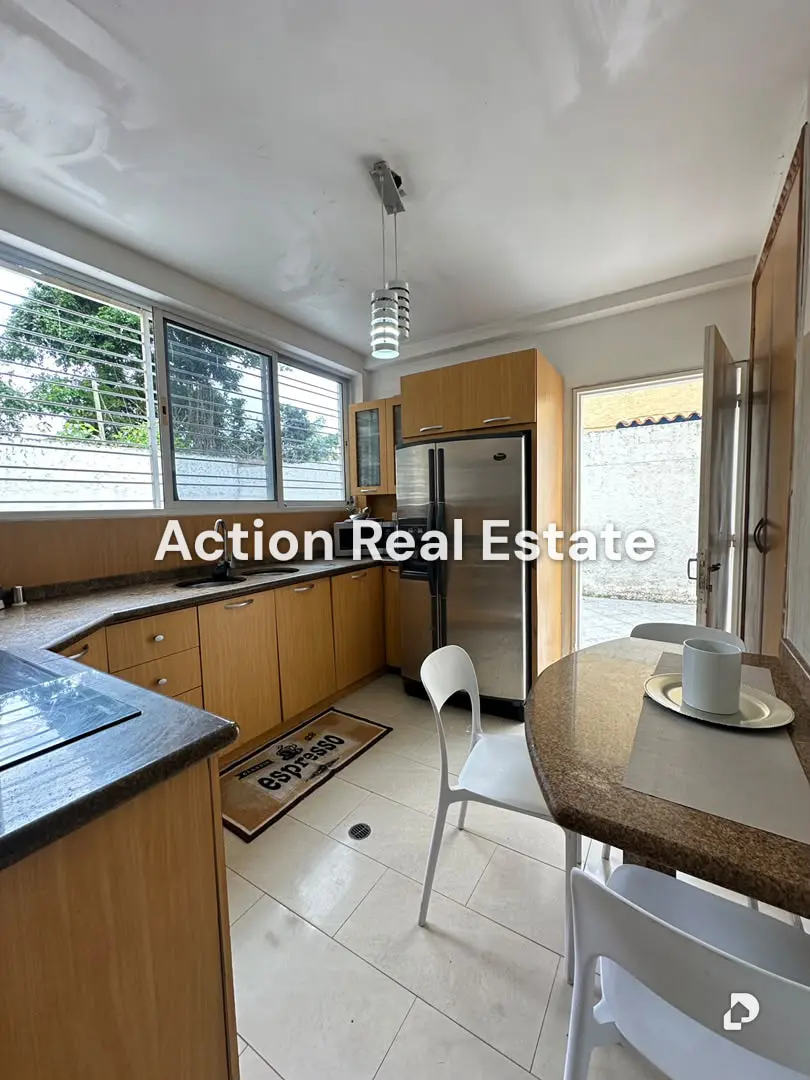 Townhouse en Los Teques – 7