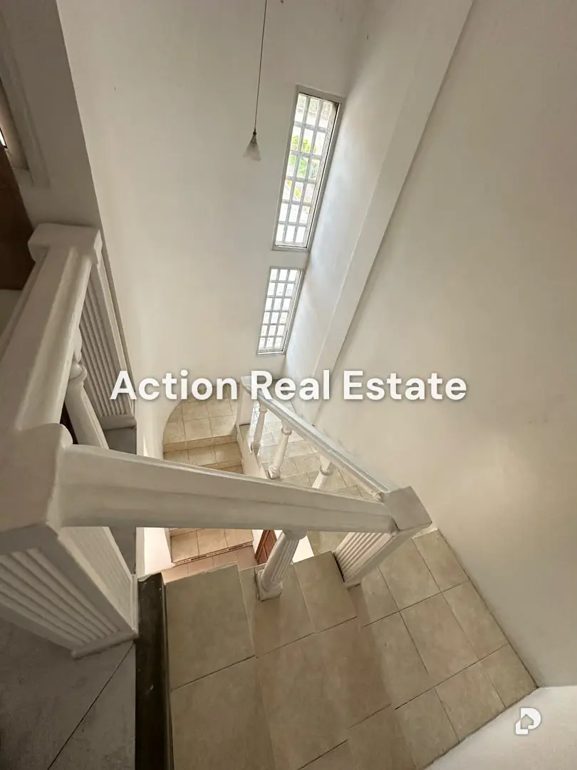 Townhouse en Los Teques – 3