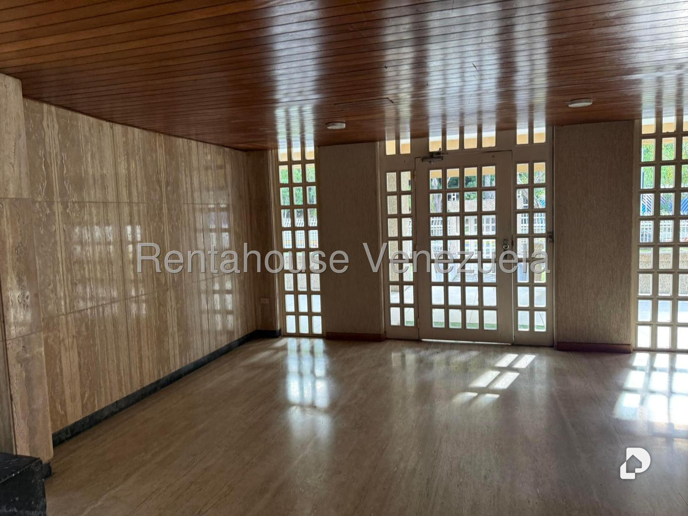 Apartamento en El Cafetal, Caracas – 2