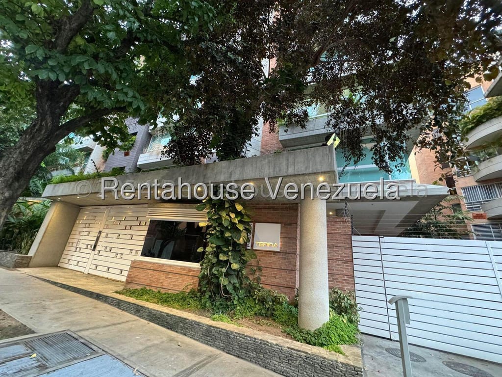 Apartamento en Campo Alegre, Caracas - 1