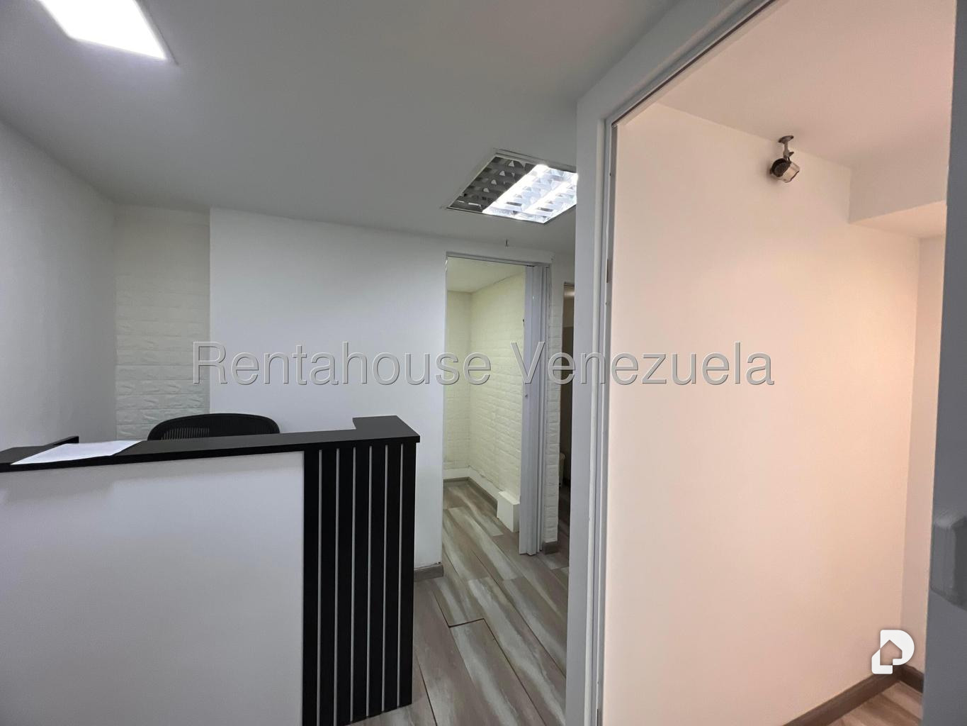 Commercial space in La Castellana, Caracas – 6