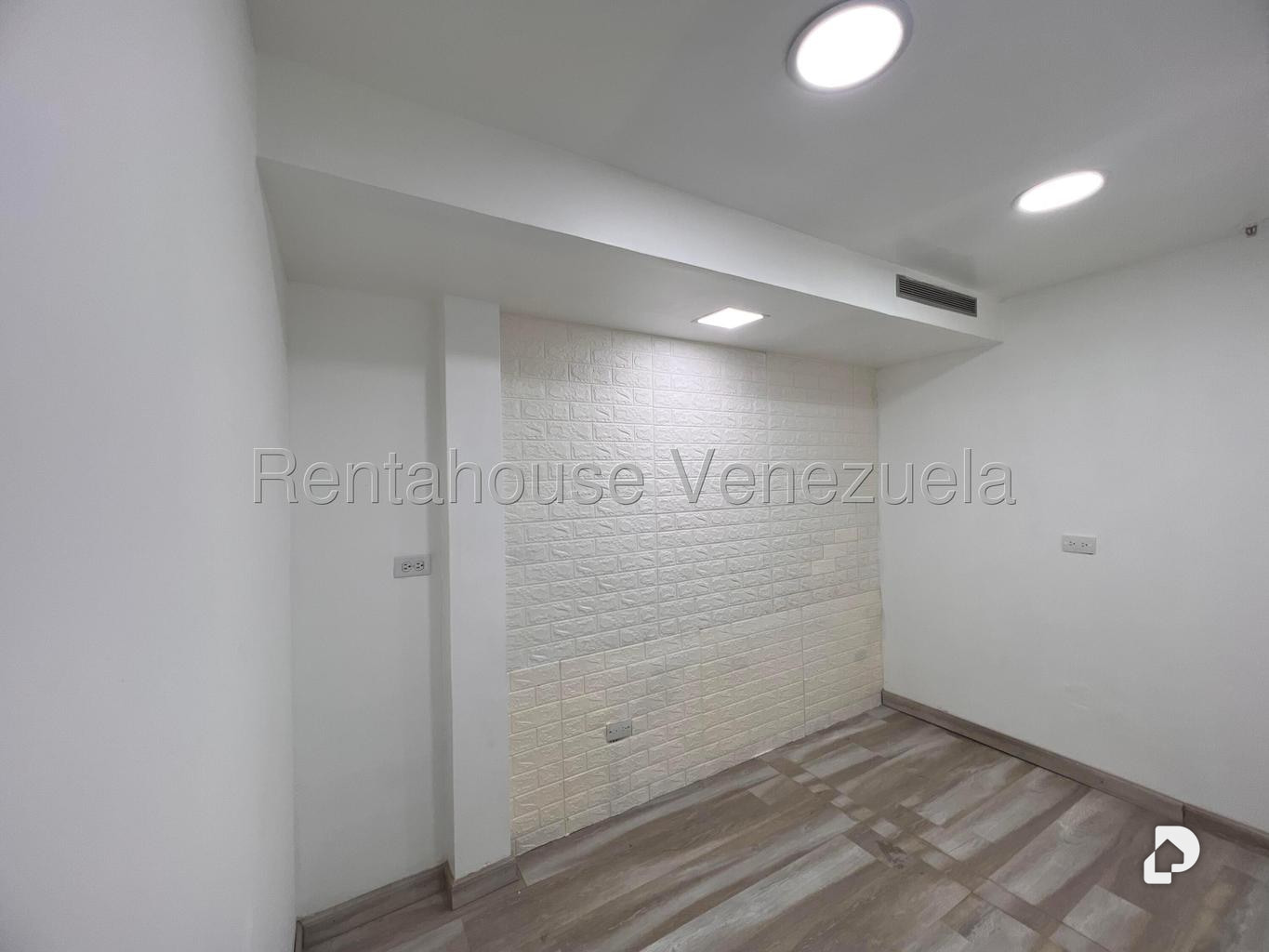 Commercial space in La Castellana, Caracas – 7