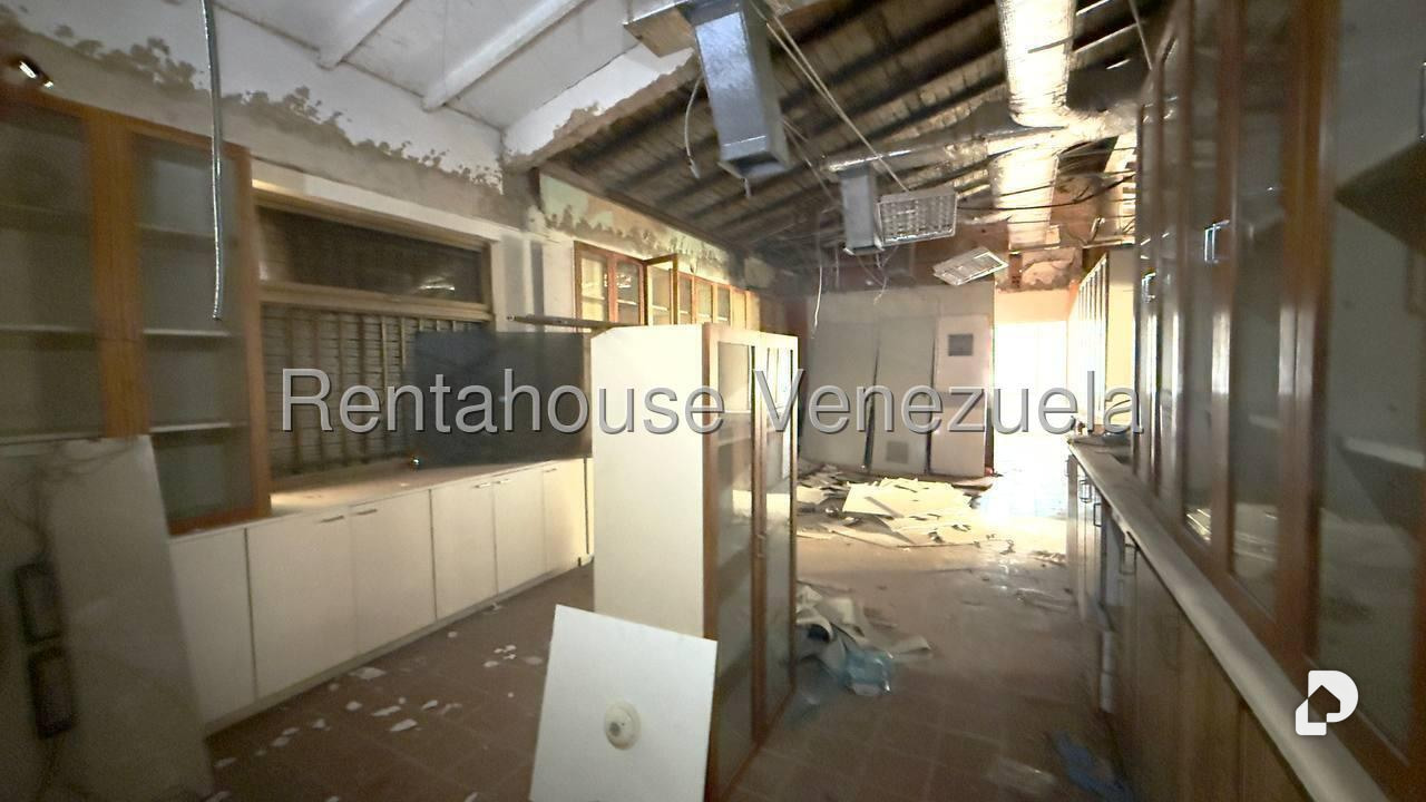 Casa en Las Mercedes, Caracas – 11