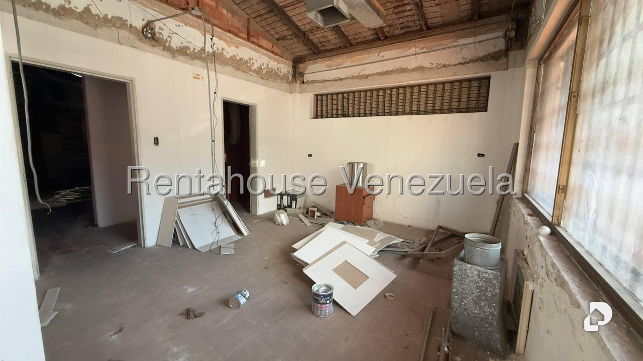 Casa en Las Mercedes, Caracas – 9