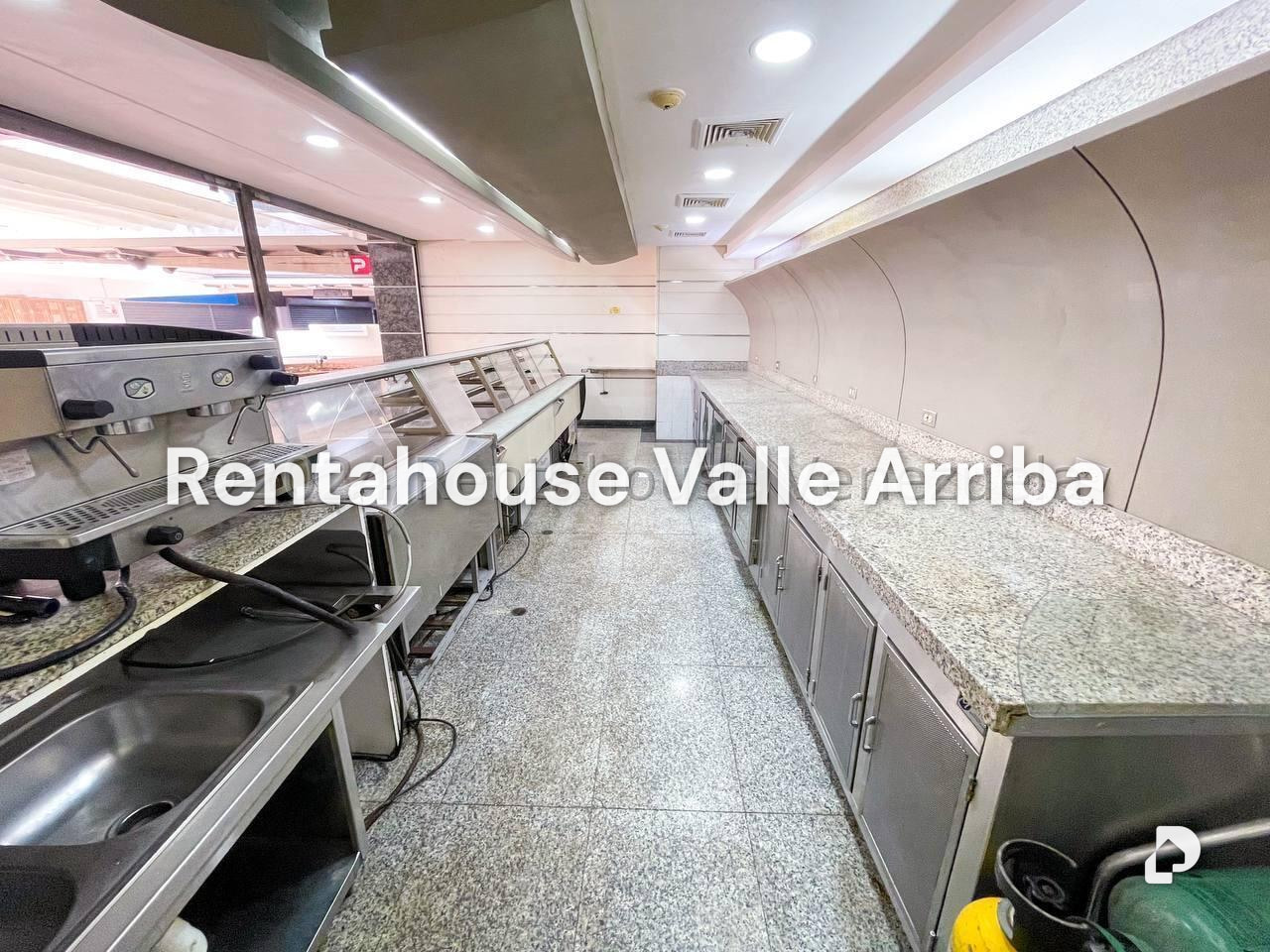 Local comercial en Los Palos Grandes, Caracas – 8