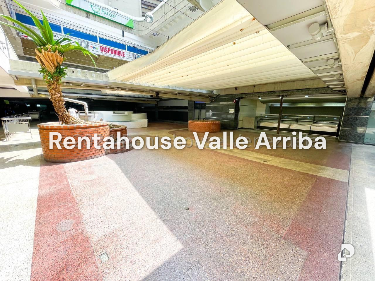 Local comercial en Los Palos Grandes, Caracas – 3