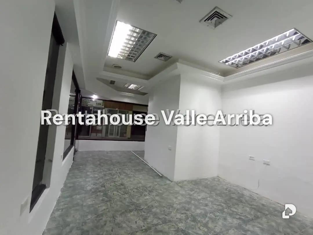 Local comercial en Los Palos Grandes, Caracas – 5