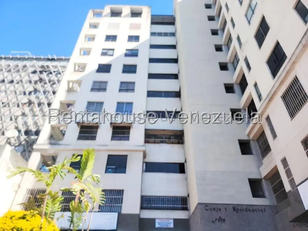 Office in Chacao, Caracas - 1