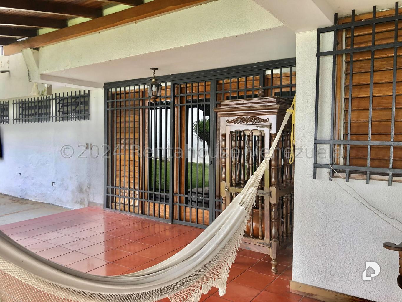 Casa en Cumbres de Curumo, Caracas – 16