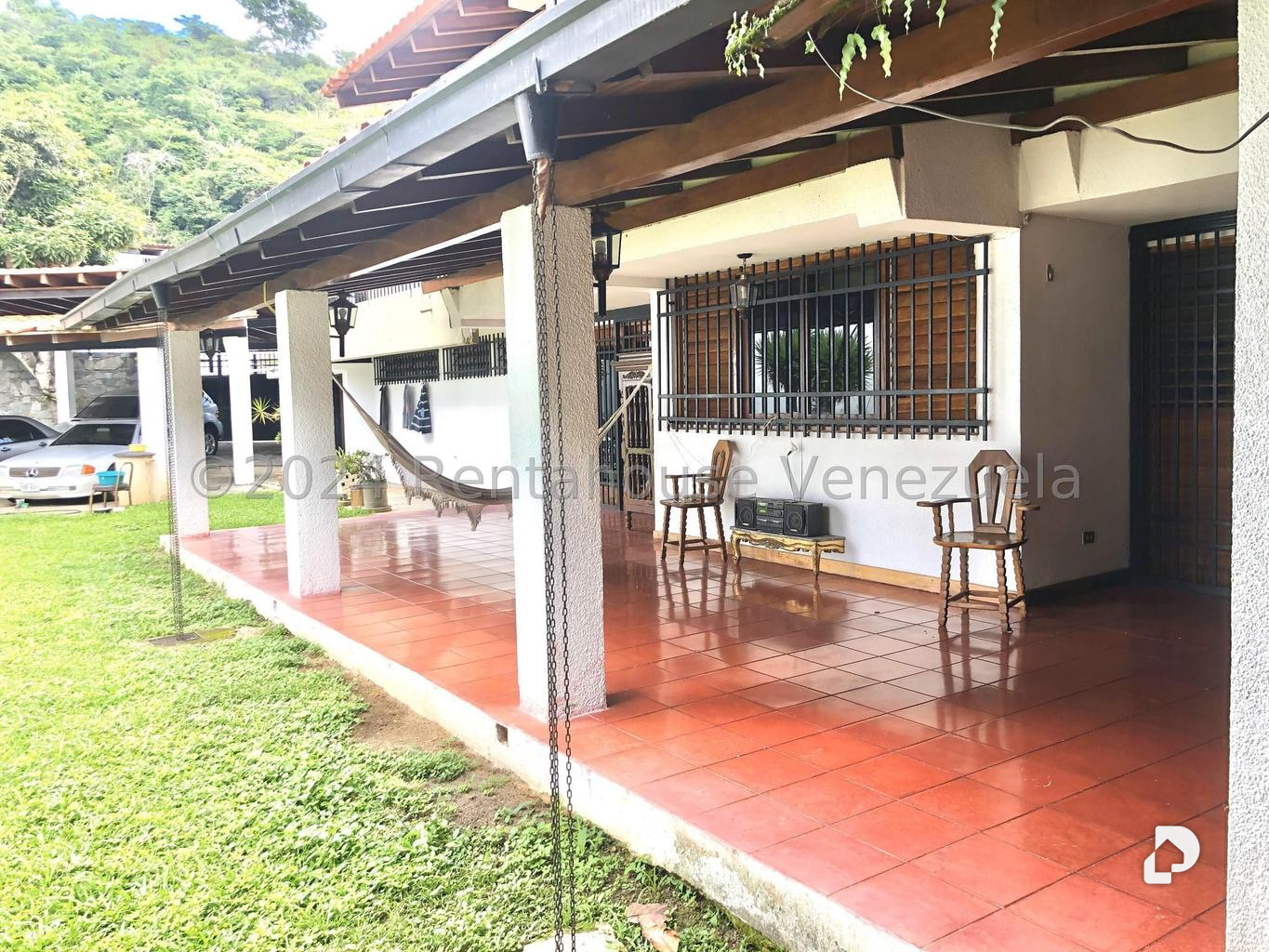 Casa en Cumbres de Curumo, Caracas – 14