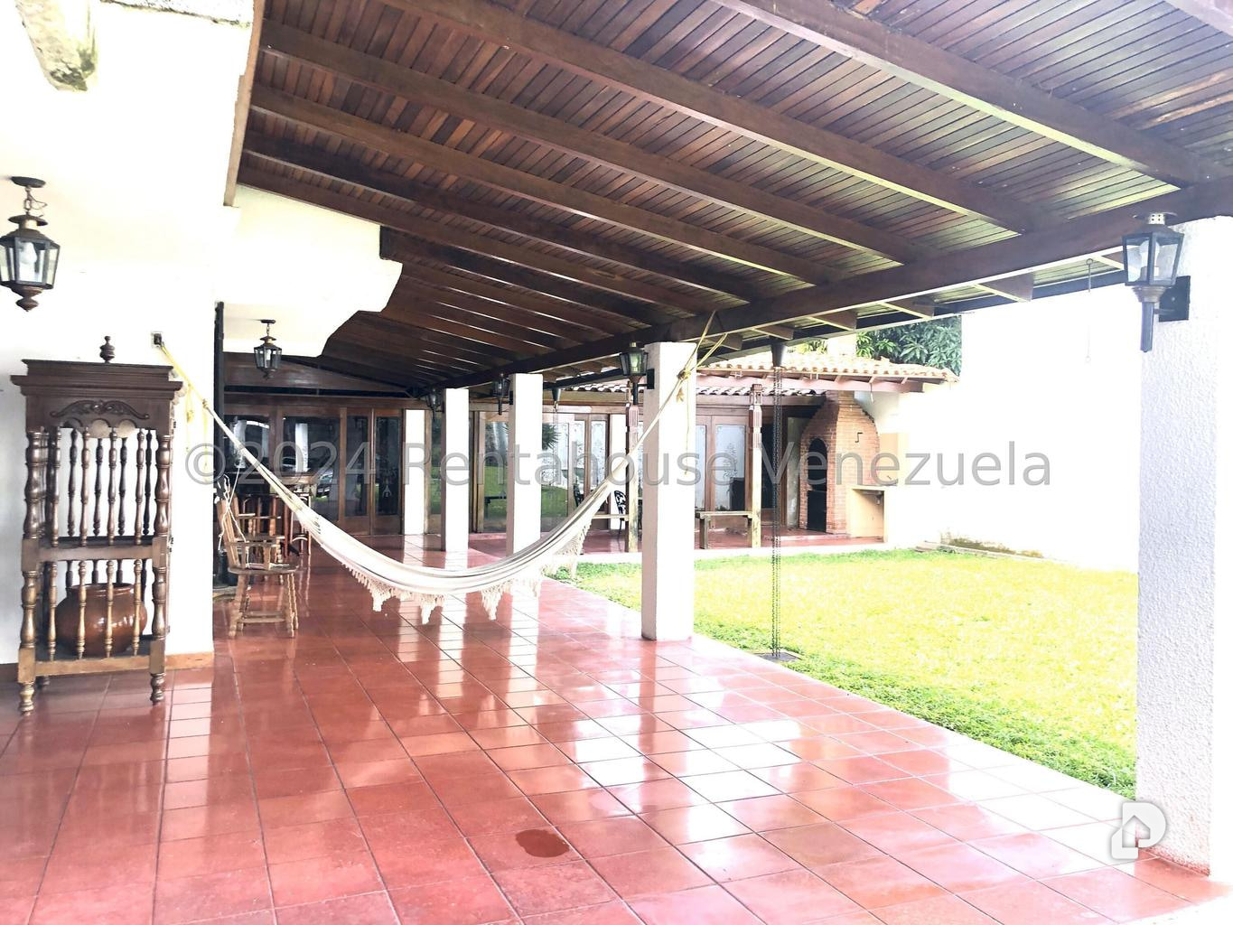 Casa en Cumbres de Curumo, Caracas – 15