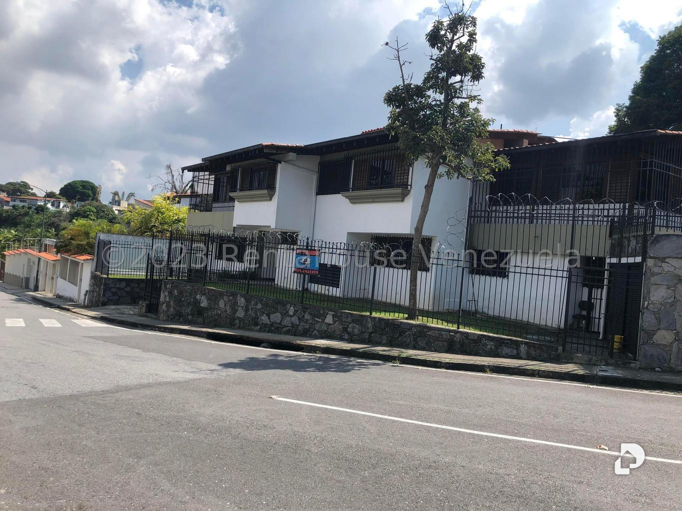 Casa en Cumbres de Curumo, Caracas – 2