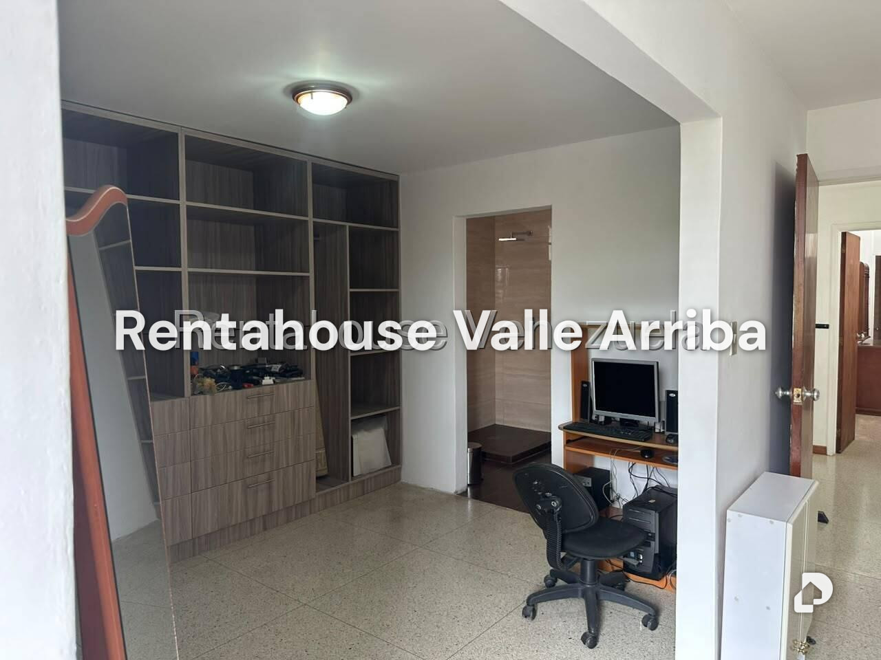Casa en Alta Florida, Caracas – 23