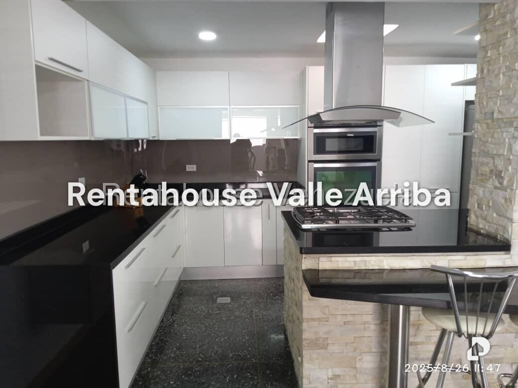 Casa en Alta Florida, Caracas – 13