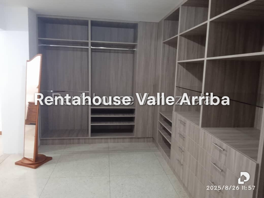 Casa en Alta Florida, Caracas – 21