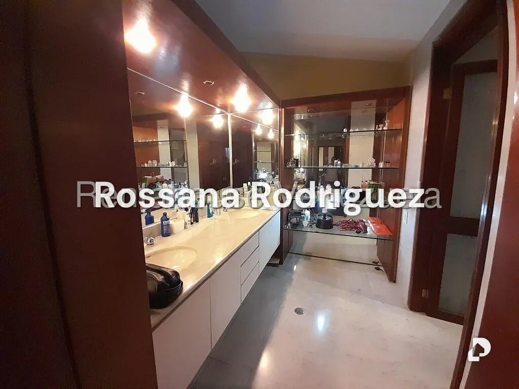 Penthouse en Lomas de La Lagunita, Caracas – 27