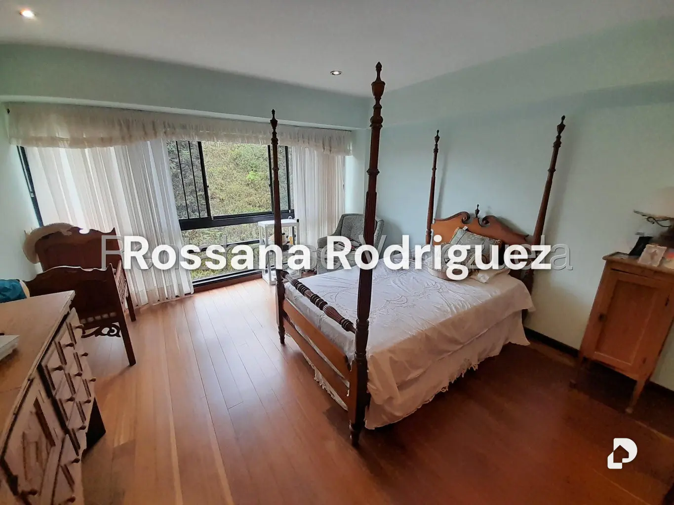 Penthouse en Lomas de La Lagunita, Caracas – 21