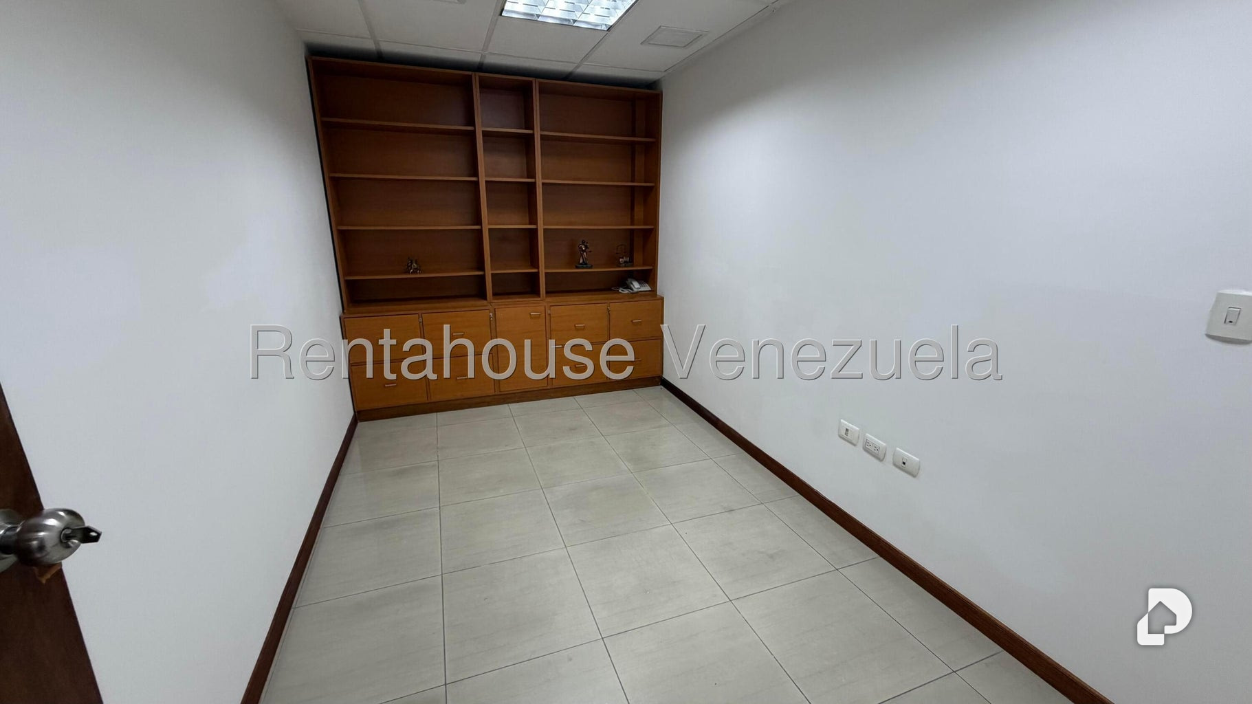 Office in Chacao, Caracas – 28