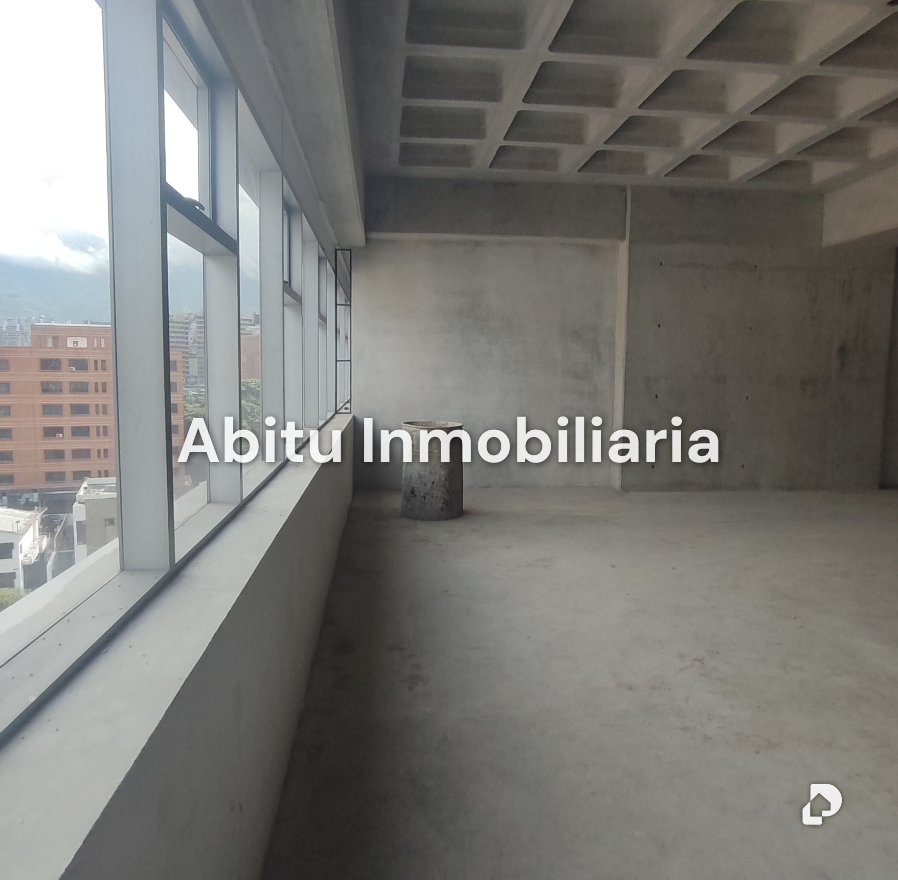 Oficina en Las Mercedes, Caracas – 2