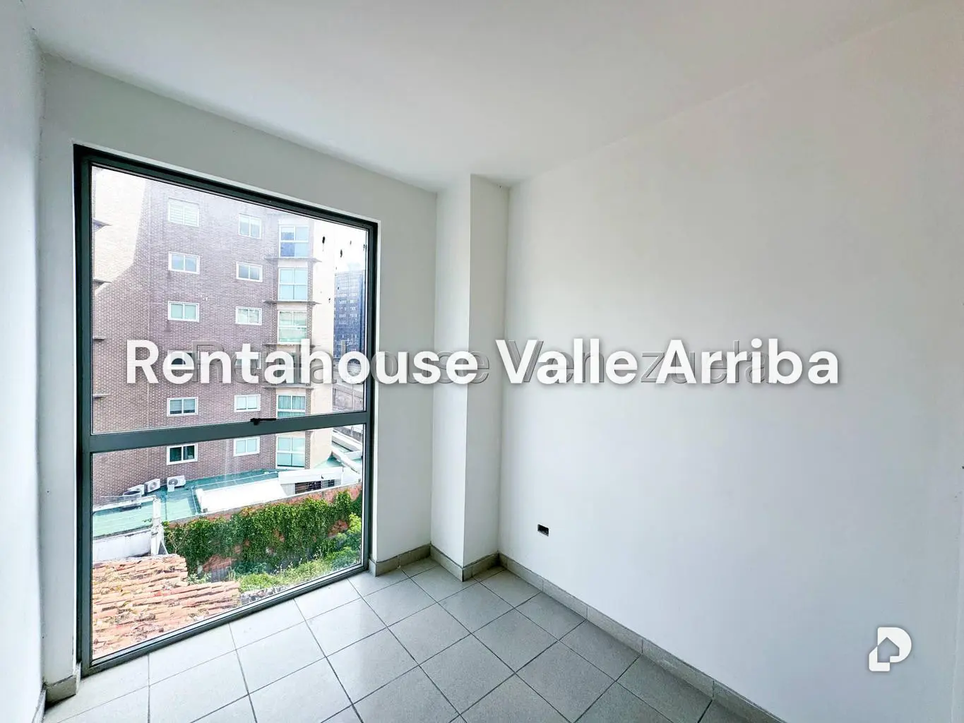 Apartamento en Los Naranjos de las Mercedes, Caracas – 30