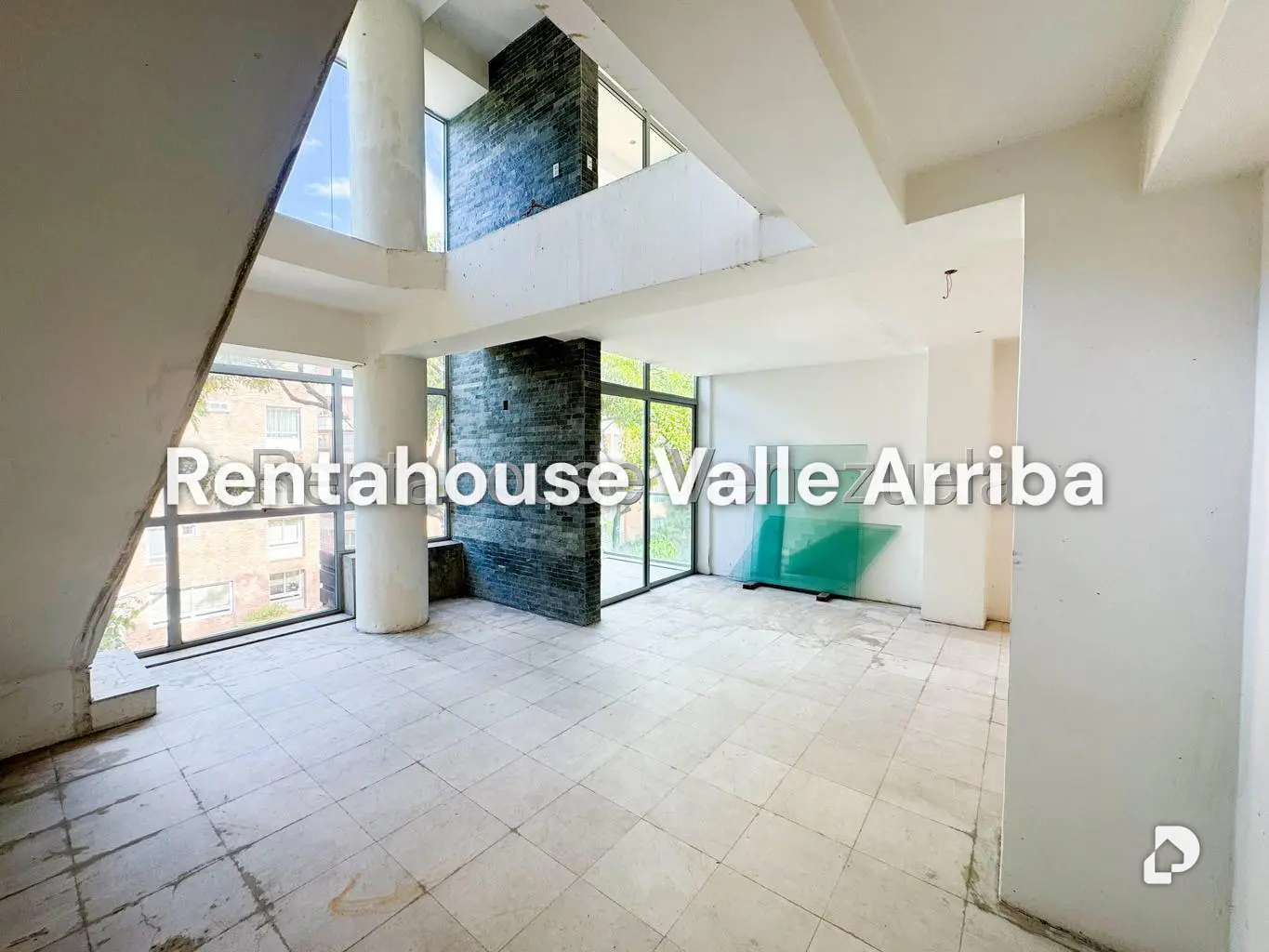 Apartamento en Los Naranjos de las Mercedes, Caracas – 25