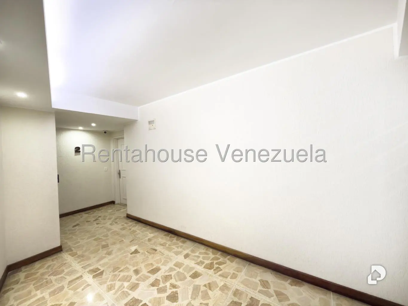 Apartment in Lomas de Las Mercedes, Caracas – 23