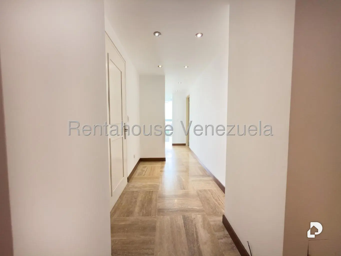Apartment in Lomas de Las Mercedes, Caracas – 13