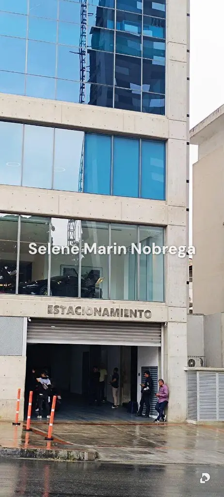 Oficina en Las Mercedes, Caracas – 11