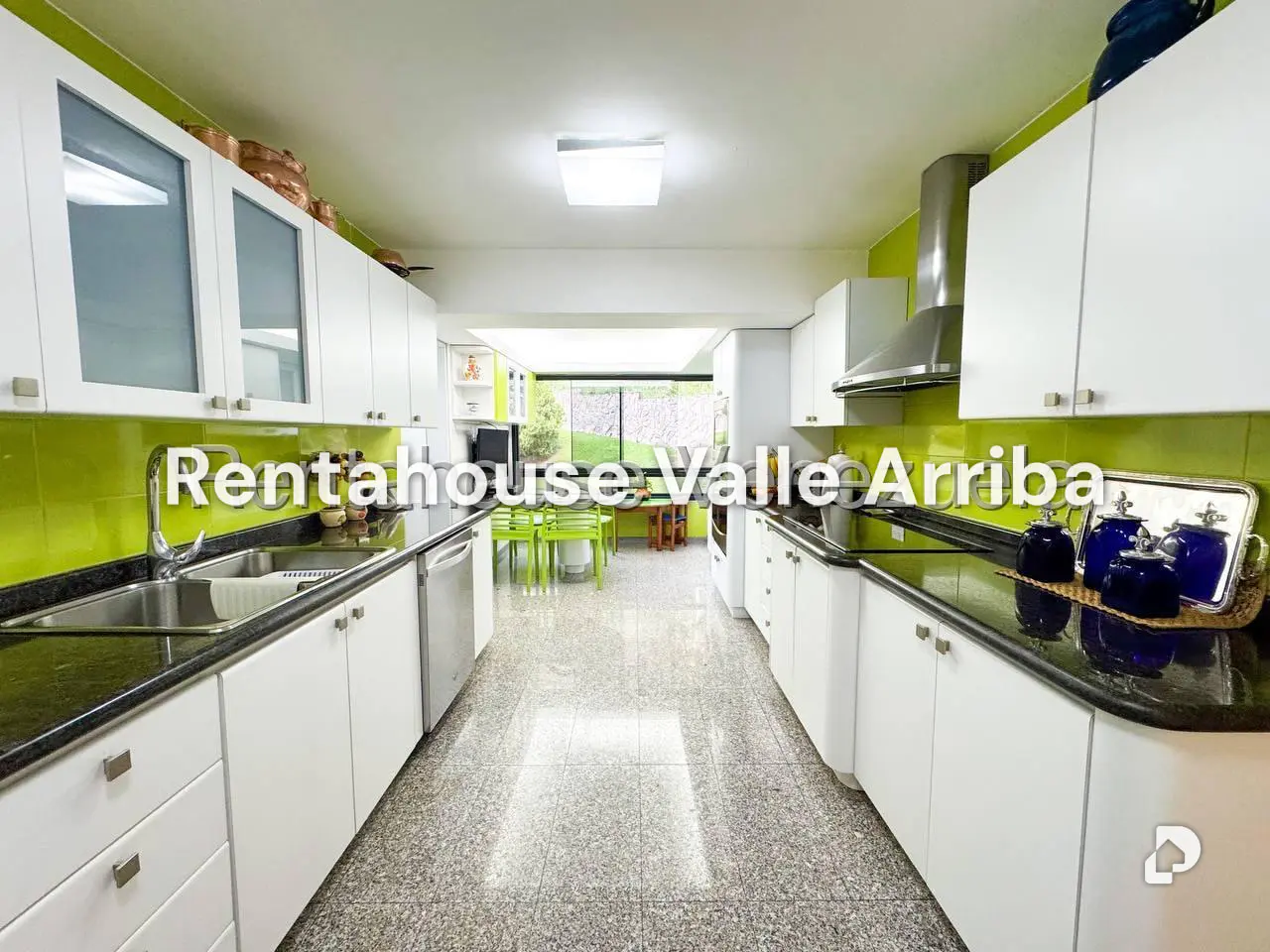 Apartamento en Lomas de La Lagunita, Caracas – 25