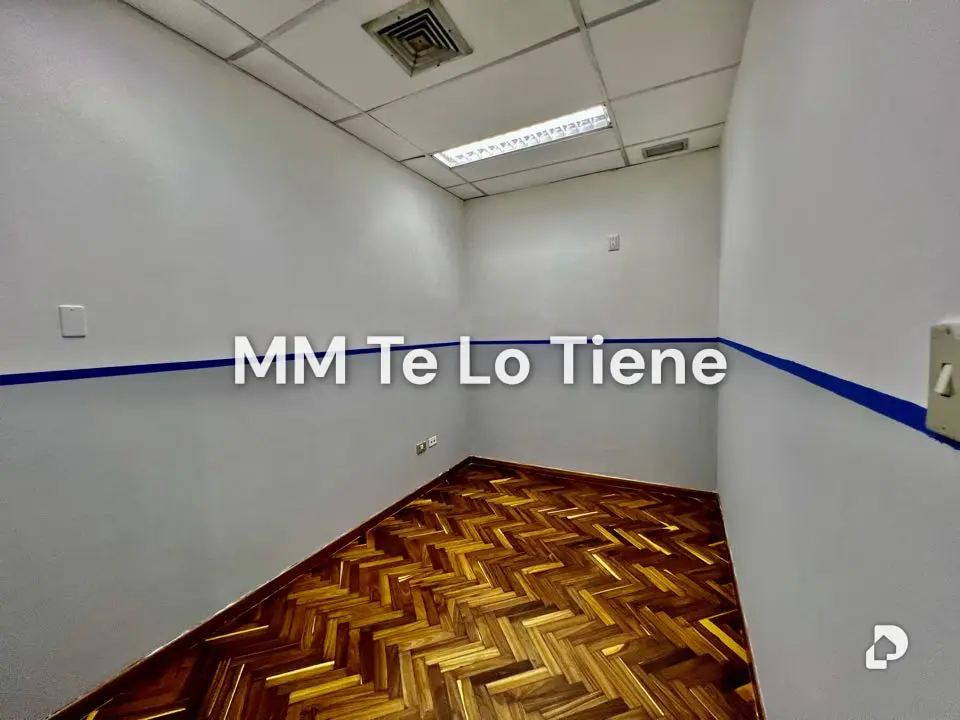 Office in El Marqués, Caracas – 18
