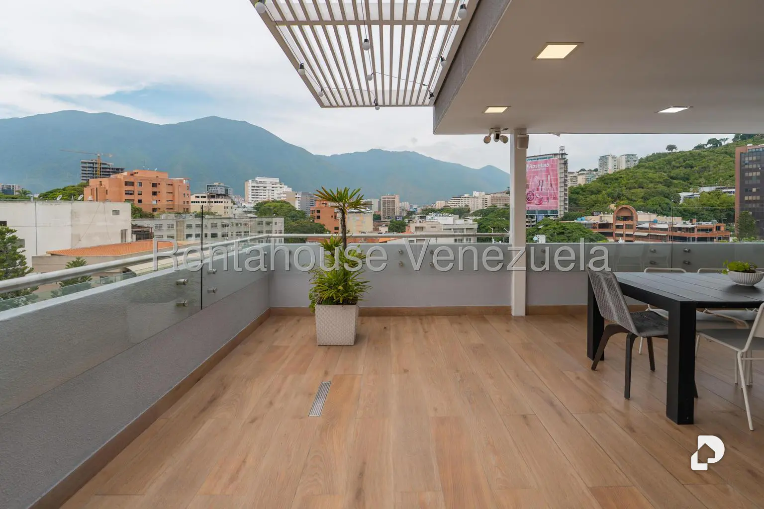 Apartamento en Los Naranjos de las Mercedes, Caracas – 4