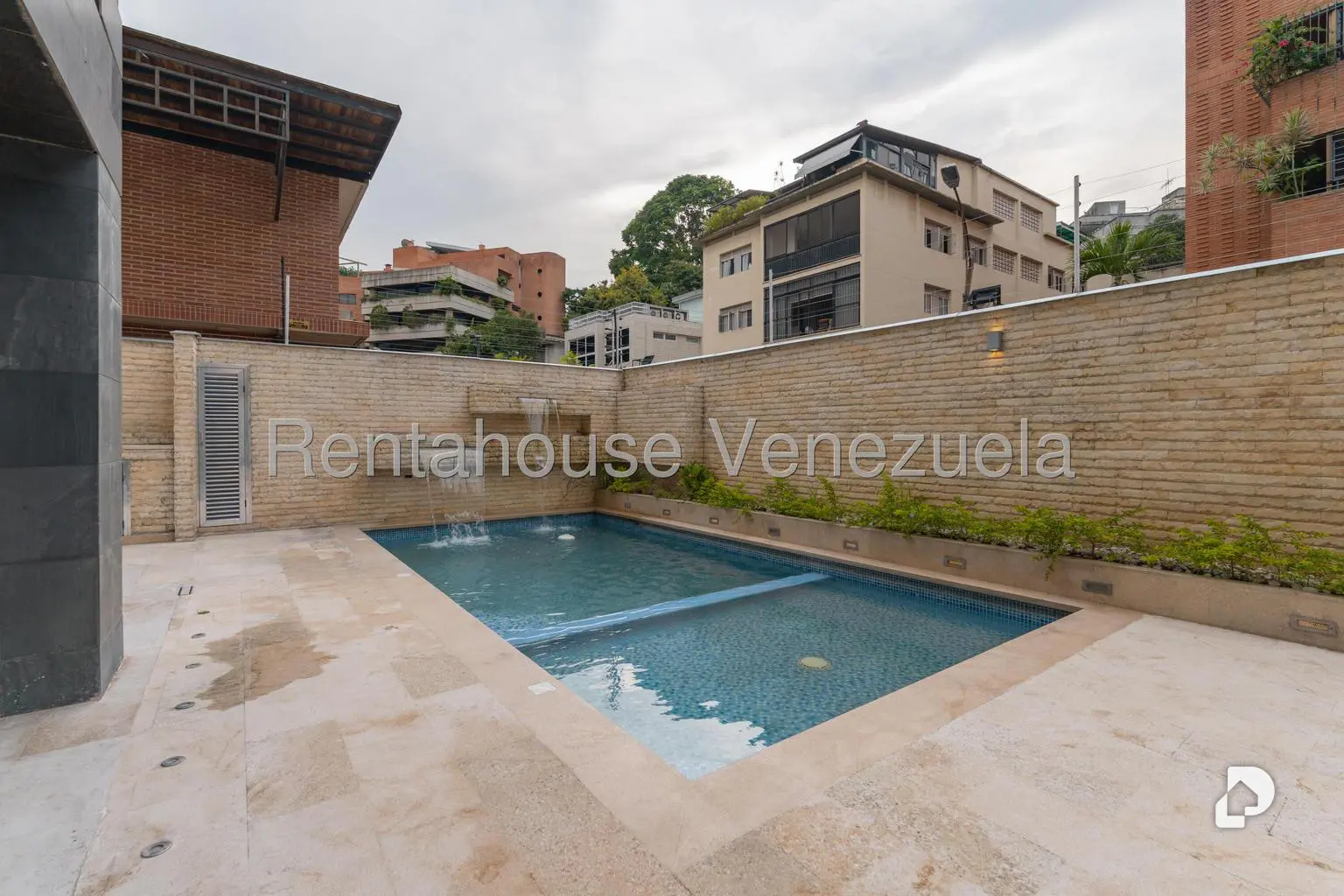Apartamento en Los Naranjos de las Mercedes, Caracas – 29
