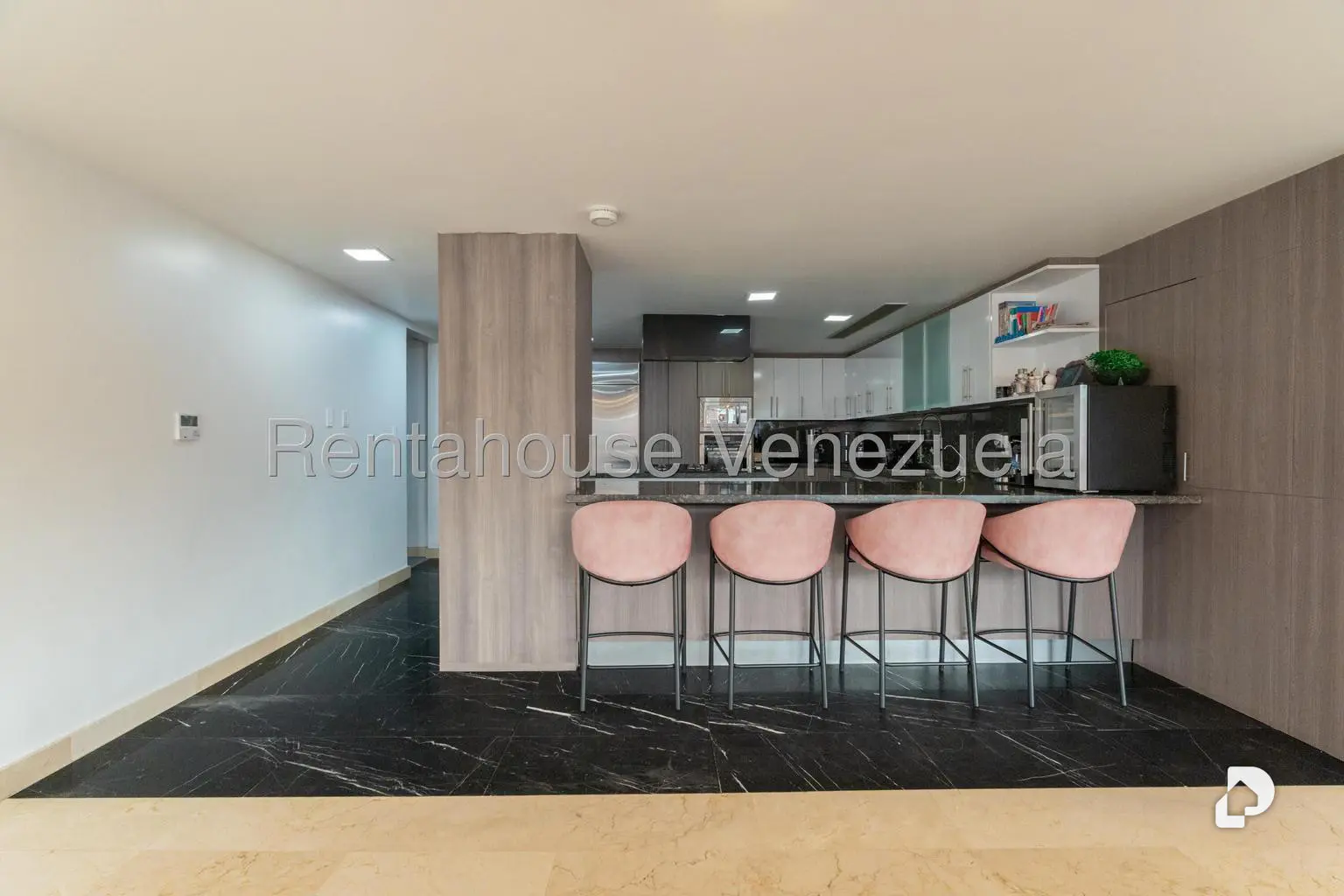 Apartamento en Los Naranjos de las Mercedes, Caracas – 13