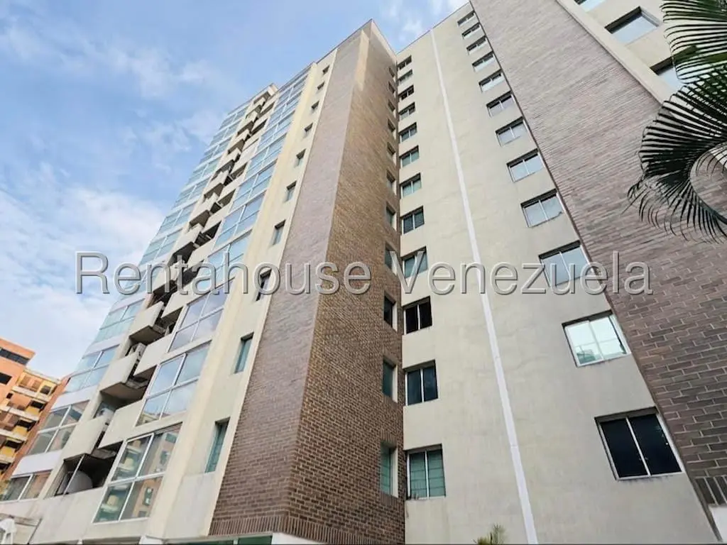 Apartamento en Base Aragua, Maracay - 1