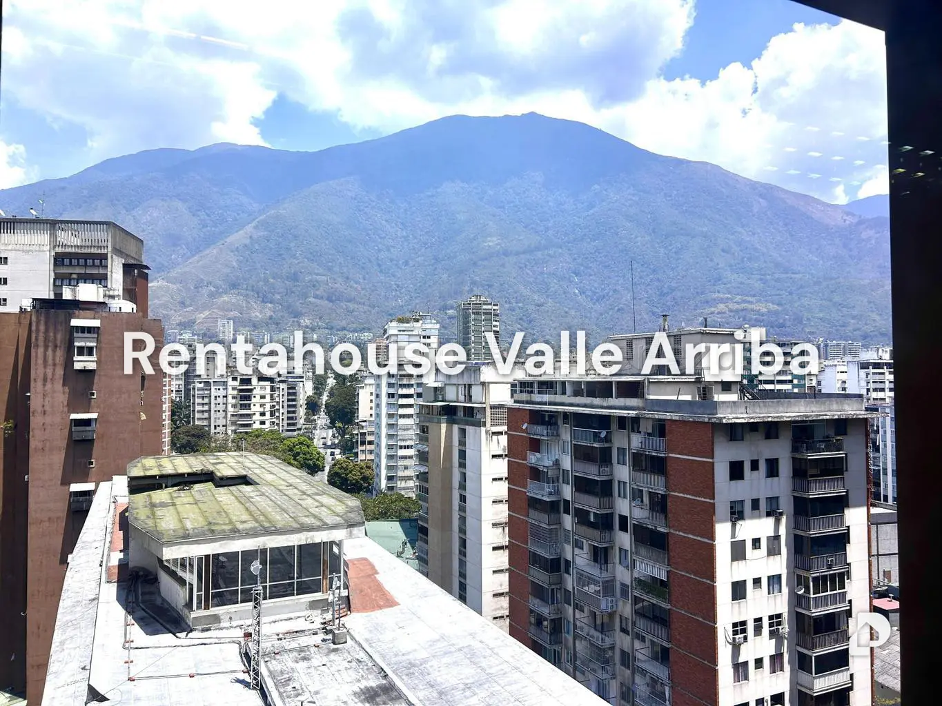 Oficina en Los Palos Grandes, Caracas – 15