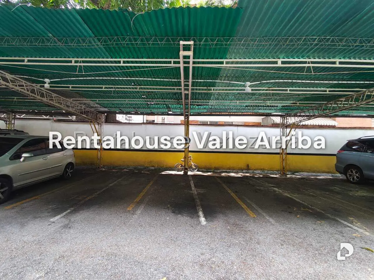 Apartamento en Los Palos Grandes, Caracas – 30