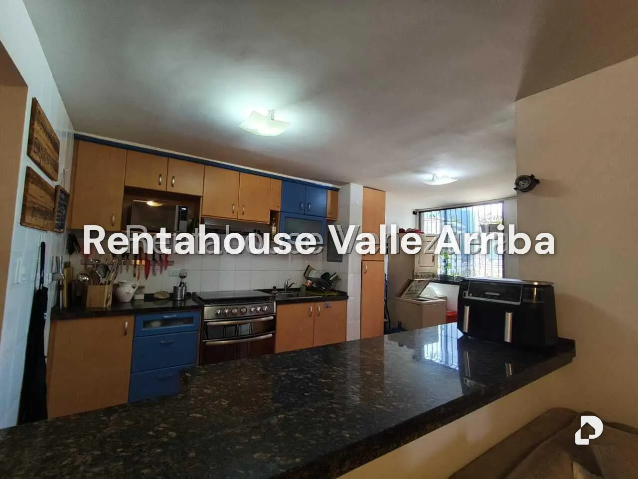 Apartamento en Los Palos Grandes, Caracas – 15
